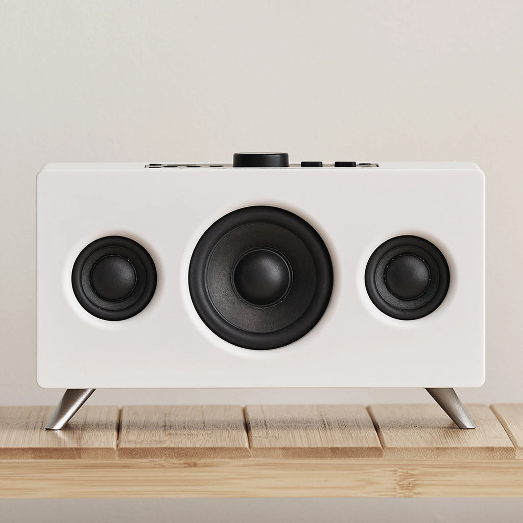 Compact Wireless Speaker with Modern Design Long Playtime Hands Free for Outdoor Entertainment Speaker