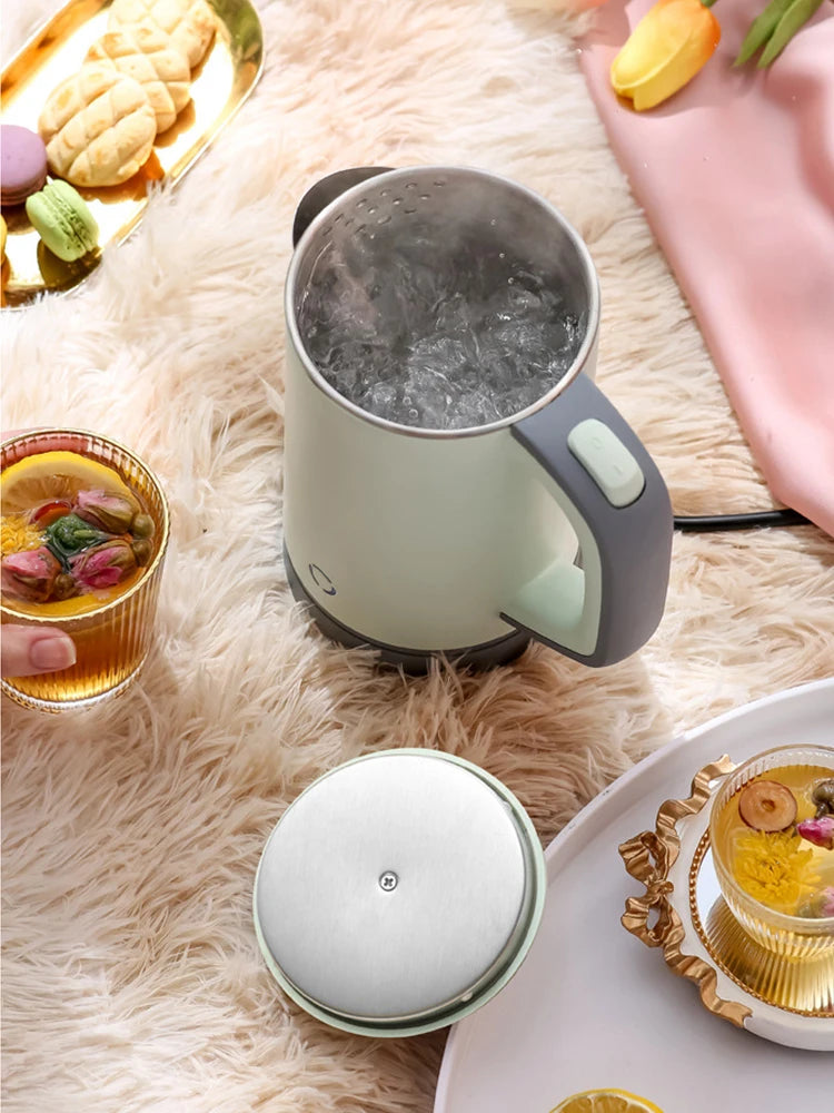 110V/220V Electric Kettle 0.8L Portable Travel Kettle Stainless Steel Liner With Auto Shut-Off 600W 5Mins Fast Boil Home Kettle