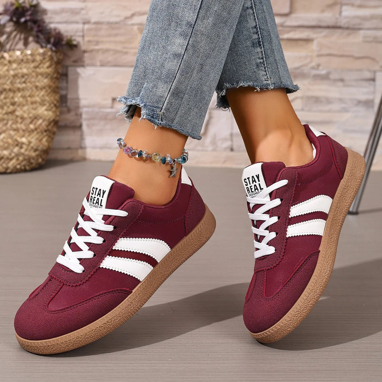 2025 New Women Sneakers Spring Luxury Flat Loafers Comfortable Slip on Soft Female Sneakers Lightweight Outdoor Shoes for Women