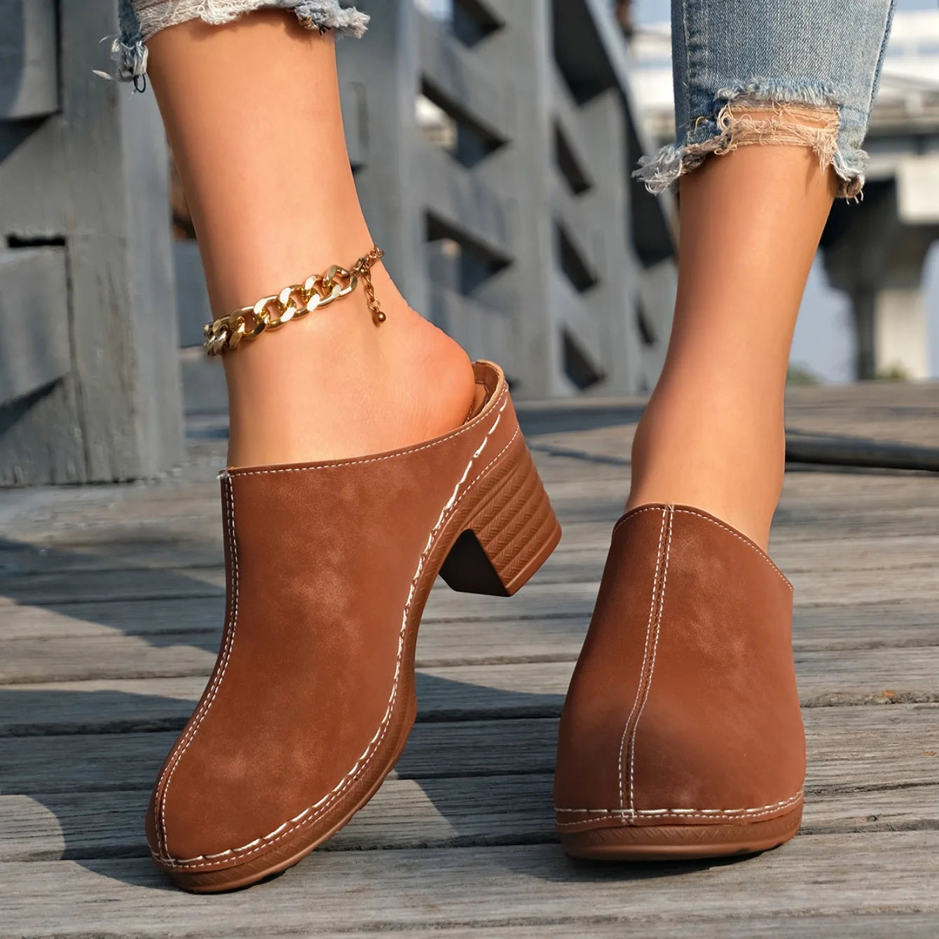 Cushioned Women Sandals Stylish Women's Chunky Heel Mules with Flower Pattern Hollow Upper for Summer Street Parties Fall Events
