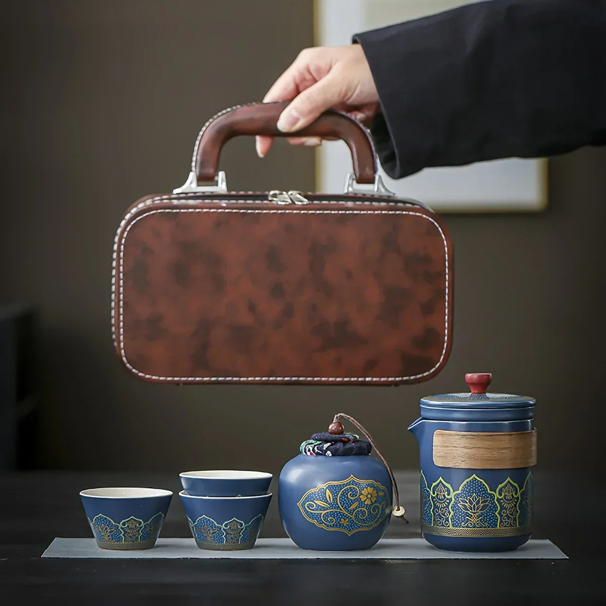 1Set-Travel Tea Set Portable Kung Fu Tea Set Ceramic Teapot Tea Canister Tea Cup Outdoor Quick Cup Tea Canister Leather Bag