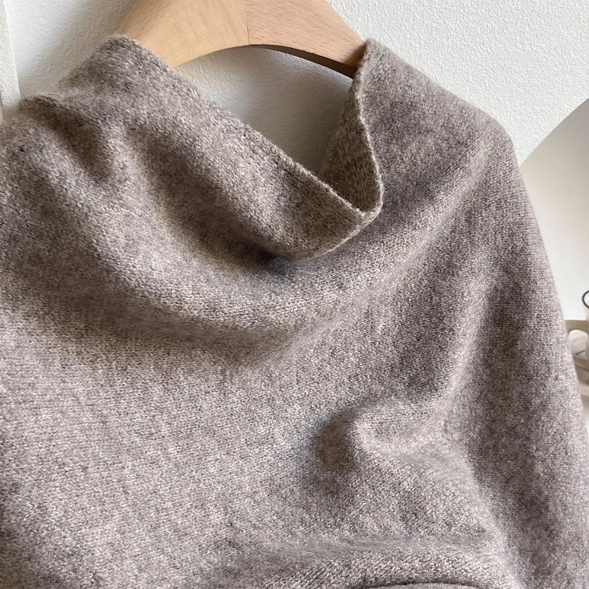 Autumn and Winter Korean Version New Women's Neck Wrap Wool Blended Triangular Shawl Female Thickened With Knitted Warm Shoulder
