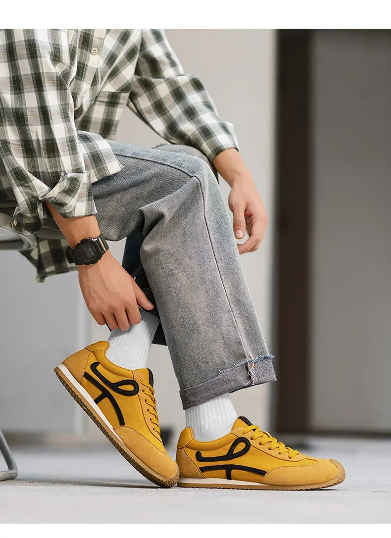 Casual Sneakers 2025 New Men's Breathable Four Seasons Outdoor Soft Sole Comfortable Running Shoes Student Sneakers