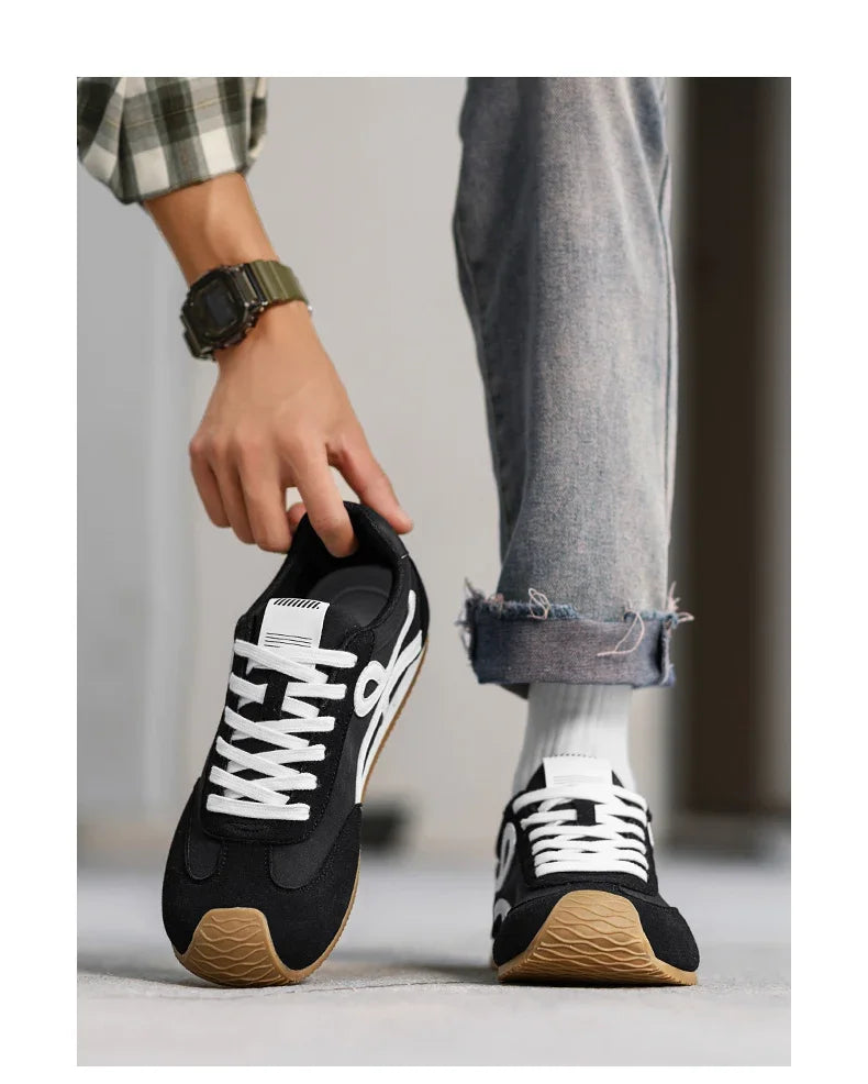Casual Sneakers 2025 New Men's Breathable Four Seasons Outdoor Soft Sole Comfortable Running Shoes Student Sneakers