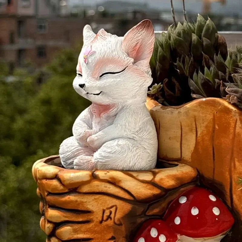 Cute Creative Animal Sculpture Succulent Decoration Statue Waterproof Simulated Garden Miniatures Figurine for Lawn Decor