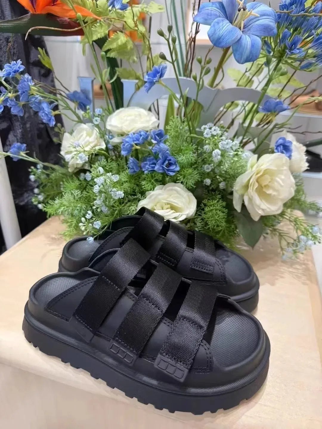 2025 Summer Women's Platform Sandals – Fashionable Slip-On Thick Sole Slide Shoes for Beach, Casual, and Outdoor Wear