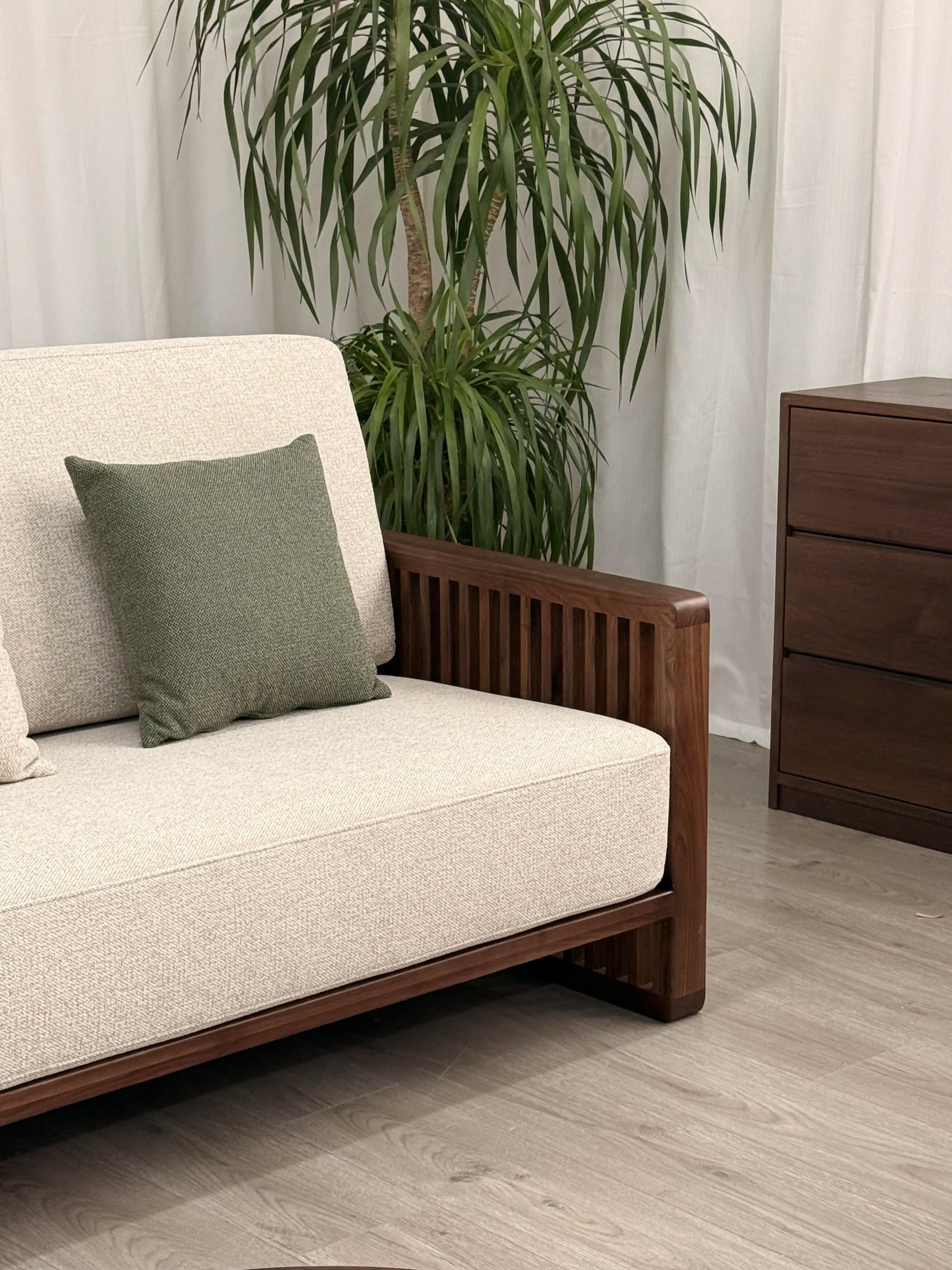 Aesthetic Modern Sofas For Living Room Premium Minimalist Luxury Sofa Elegant Sillones Comprimidos Living Room Furniture