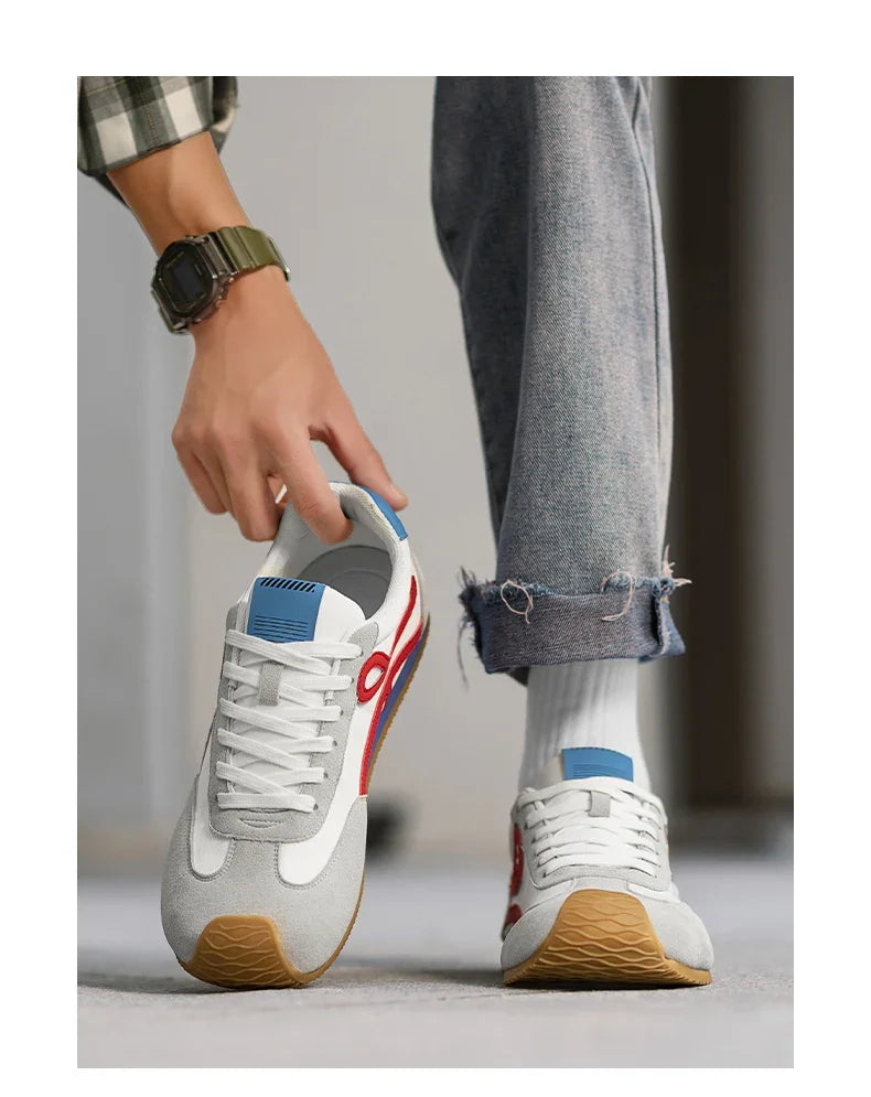 Casual Sneakers 2025 New Men's Breathable Four Seasons Outdoor Soft Sole Comfortable Running Shoes Student Sneakers