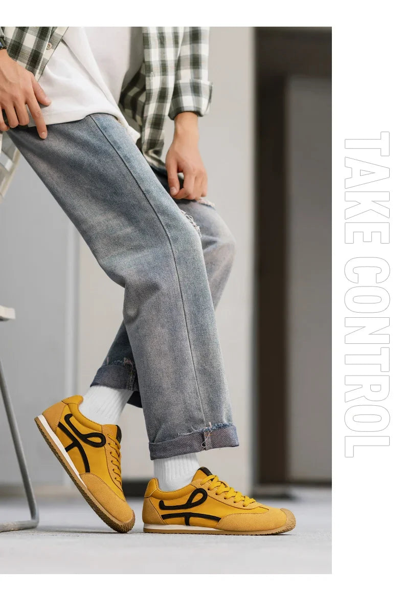 Casual Sneakers 2025 New Men's Breathable Four Seasons Outdoor Soft Sole Comfortable Running Shoes Student Sneakers