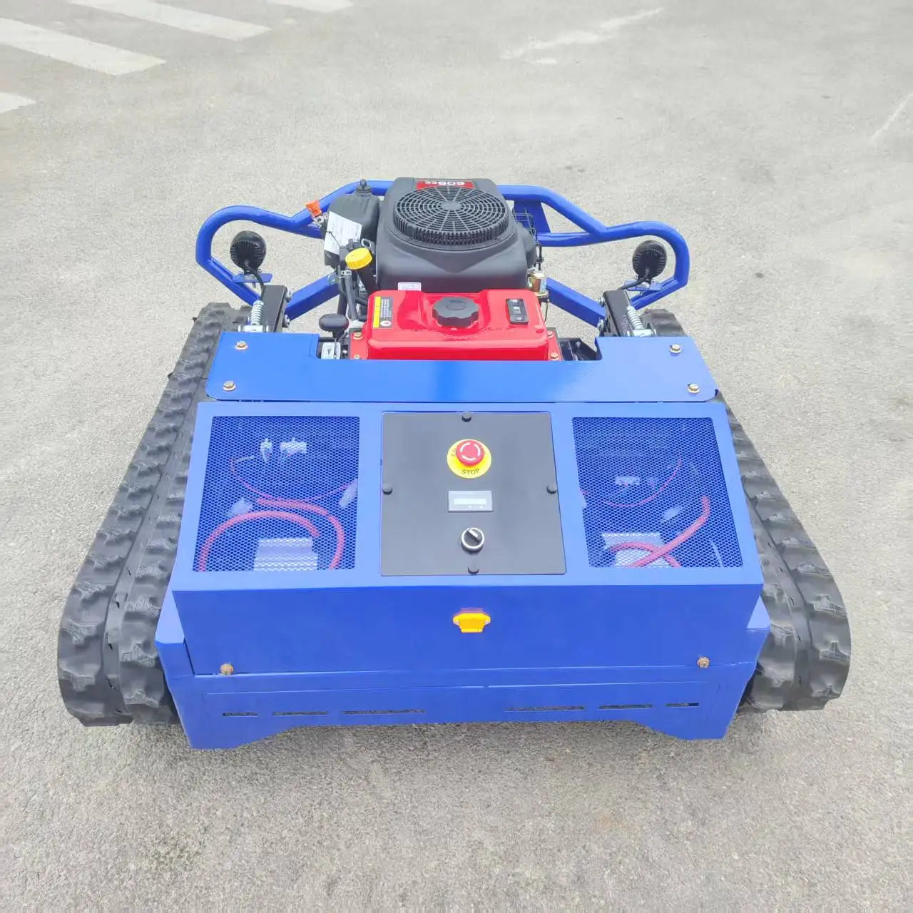 Customized High Quality 24V Grass Cutting Low Emission Remote Control Lawn Mower with CE EPA EURO5 Certificated
