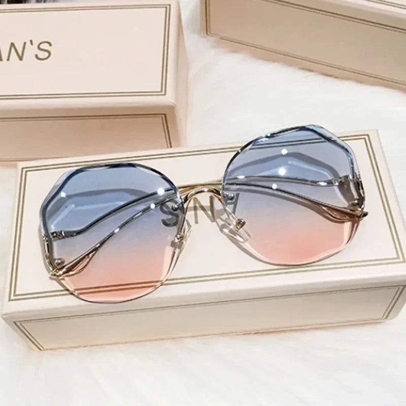 Elegant Square Sunglasses Women Men Outdoors Casual Sun Glasses Female Male Designer Mirror Travel Shades Oculos De Sol