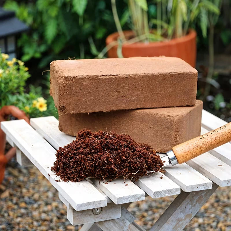 600g Organic Soilless Cultivation Nutrient Soil High Water Retention and Ventilation for Gardening Seed Plant Bag