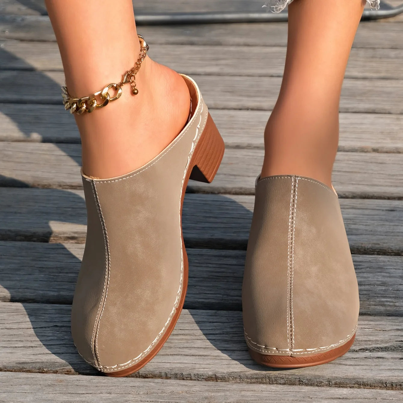Cushioned Women Sandals Stylish Women's Chunky Heel Mules with Flower Pattern Hollow Upper for Summer Street Parties Fall Events