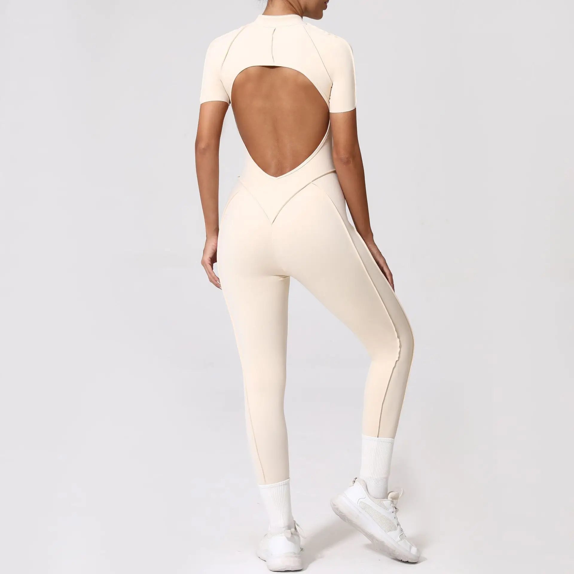 2025 New Style Women Yoga Apparel Workout Suit Gym Clothing Outdoors Sports Suit Short Sleeves Long Pants Suit Fitness Suit Set