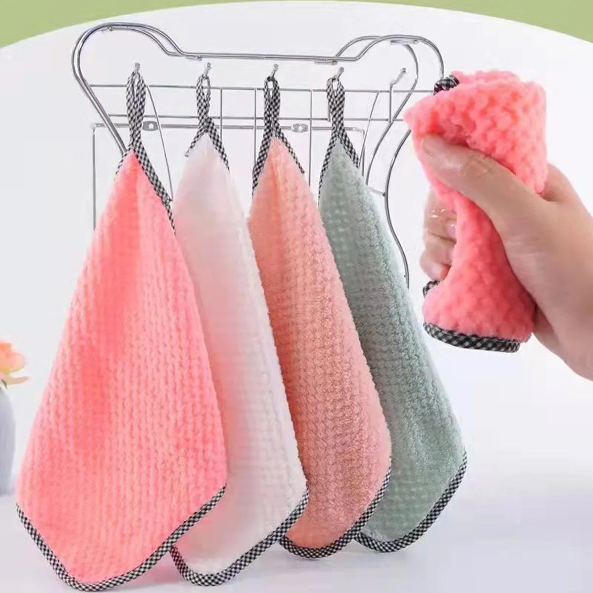 5pcs Soft Reusable Dish Towels, 9.8x9.8in Coral Fleece Cleaning Rags, Household Absorbent Non-shedding Dishwashing Cloth, Double