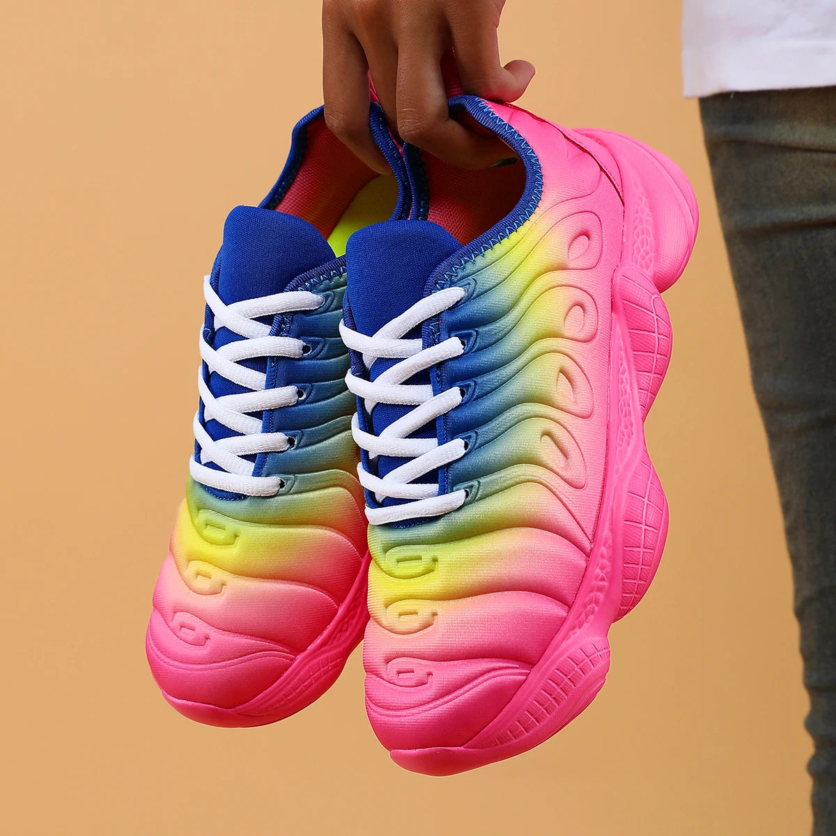 Colorful inkjet outdoor-style comfortable casual walking shoes, suitable for women, with size range of 36 - 43, sports shoe styl
