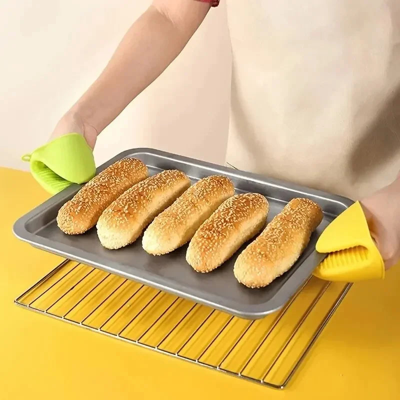 2PCS Thick Silicone Oven Mitts - Heat Resistant Non-Slip Microwave Gloves with Pot Clips, Kitchen Cooking Gloves