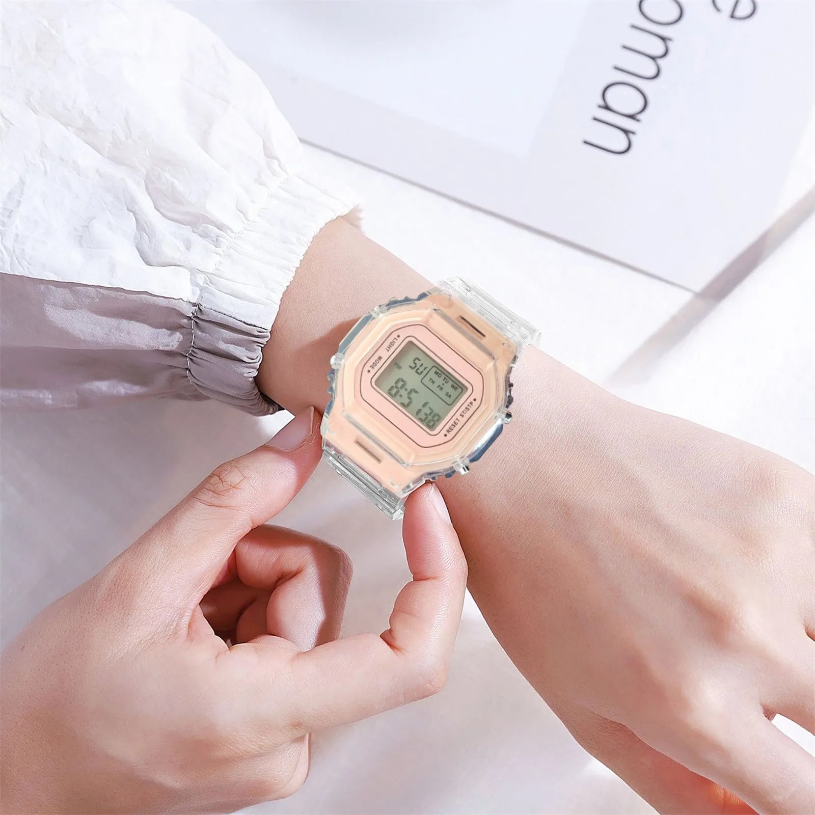 1/5pc Fashion Men Women Watches Transparent Digital Sport Lover'S Gift Children Kid'S Wristwatch Female Clock  Specification