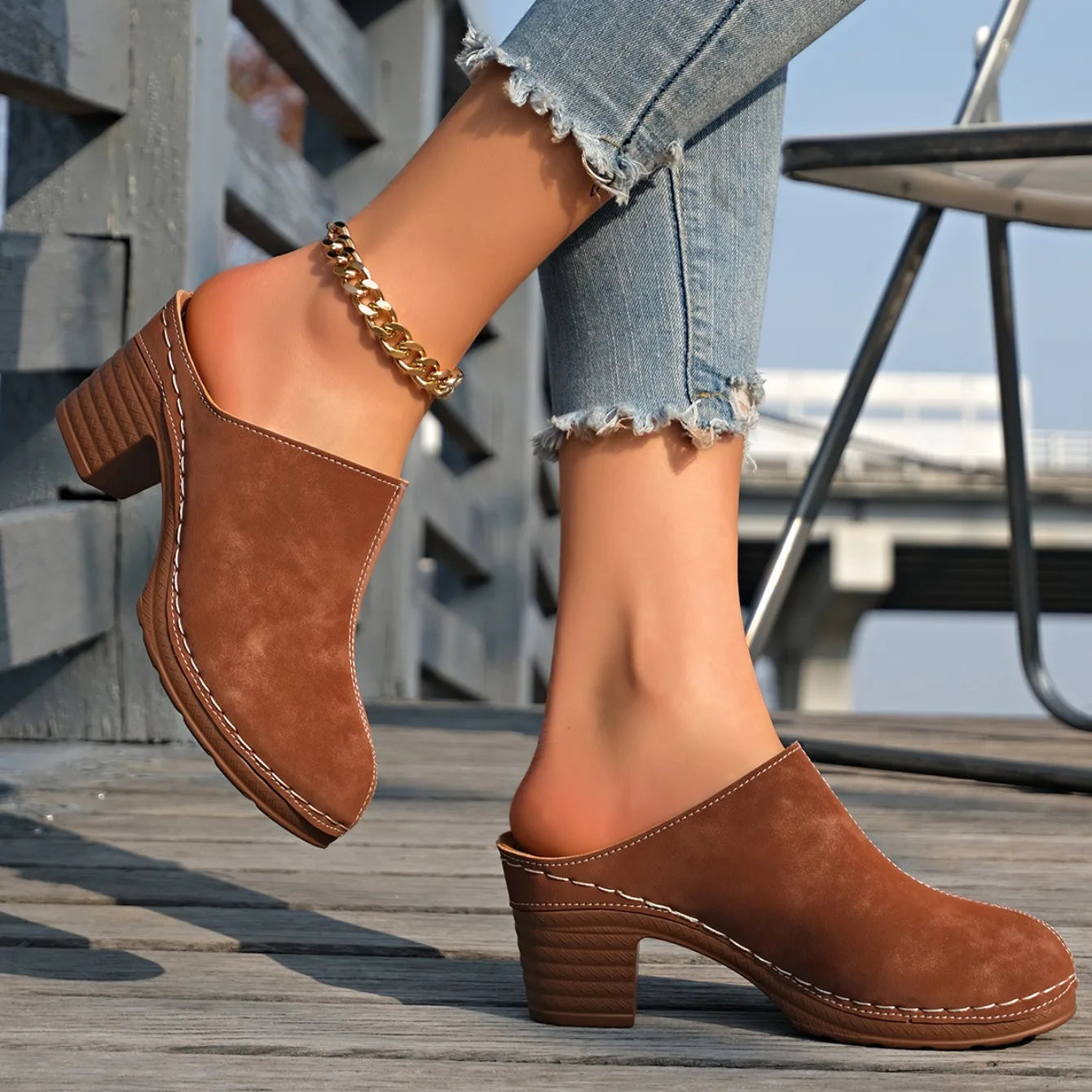 Cushioned Women Sandals Stylish Women's Chunky Heel Mules with Flower Pattern Hollow Upper for Summer Street Parties Fall Events