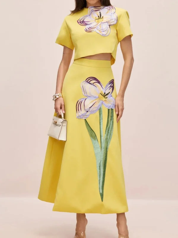 2026 Spring Fashion Women's Floral Printed Dress Sets Short Sleeves Cropped T-shirt & High Waist Pleated Skirt Casual Skirt Set