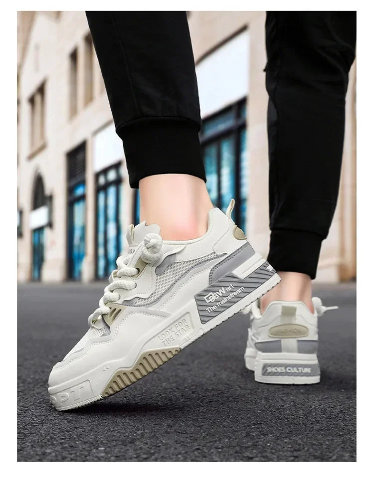 2025 new large-sized men's shoes, all-season fashion and versatile, soft-soled white sneakers and sports shoes