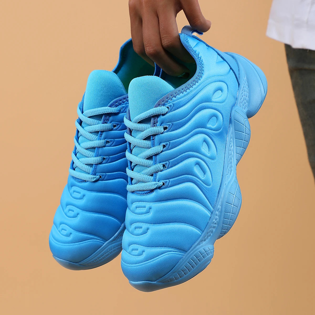 Colorful inkjet outdoor-style comfortable casual walking shoes, suitable for women, with size range of 36 - 43, sports shoe styl