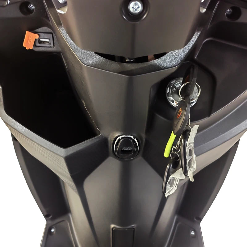 1500W Powerful Electric Scooter for City Commute 65km/h Touring Motorcycles with 72v Voltage