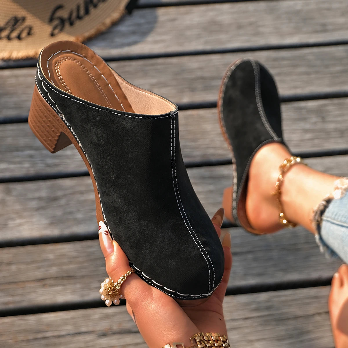Cushioned Women Sandals Stylish Women's Chunky Heel Mules with Flower Pattern Hollow Upper for Summer Street Parties Fall Events