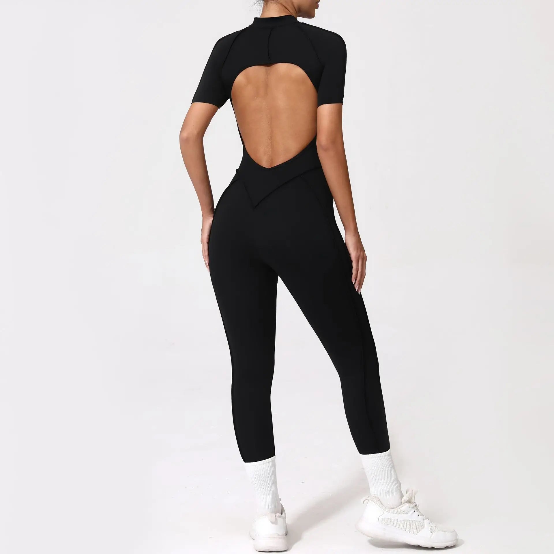 2025 New Style Women Yoga Apparel Workout Suit Gym Clothing Outdoors Sports Suit Short Sleeves Long Pants Suit Fitness Suit Set