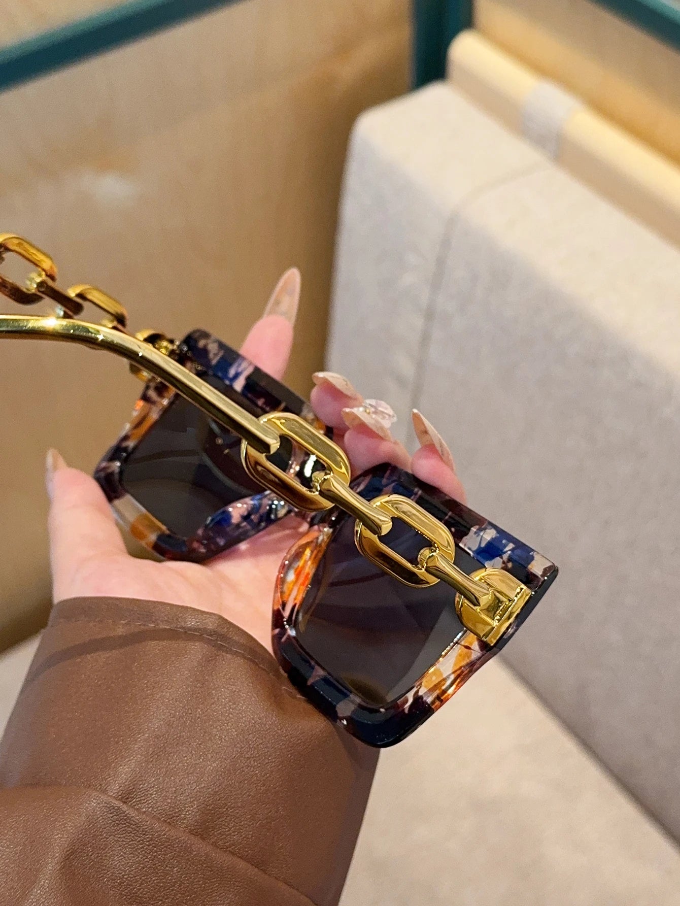 1Pc Fashionable Oversized Square Frame Glasses Fashionable Printed Decorative Glasses Suitable for Daily Wear Decoration