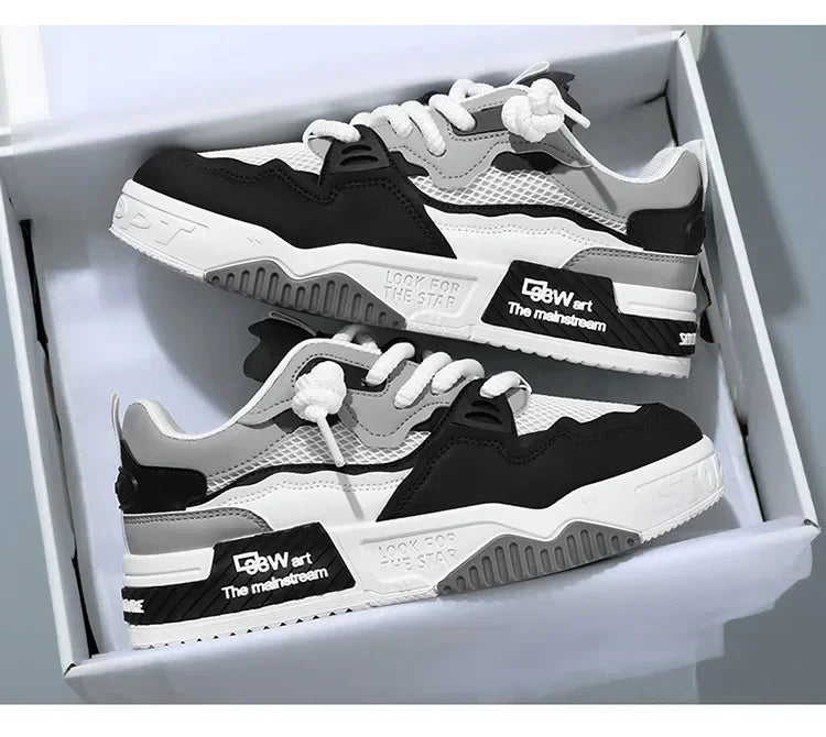 2025 new large-sized men's shoes, all-season fashion and versatile, soft-soled white sneakers and sports shoes