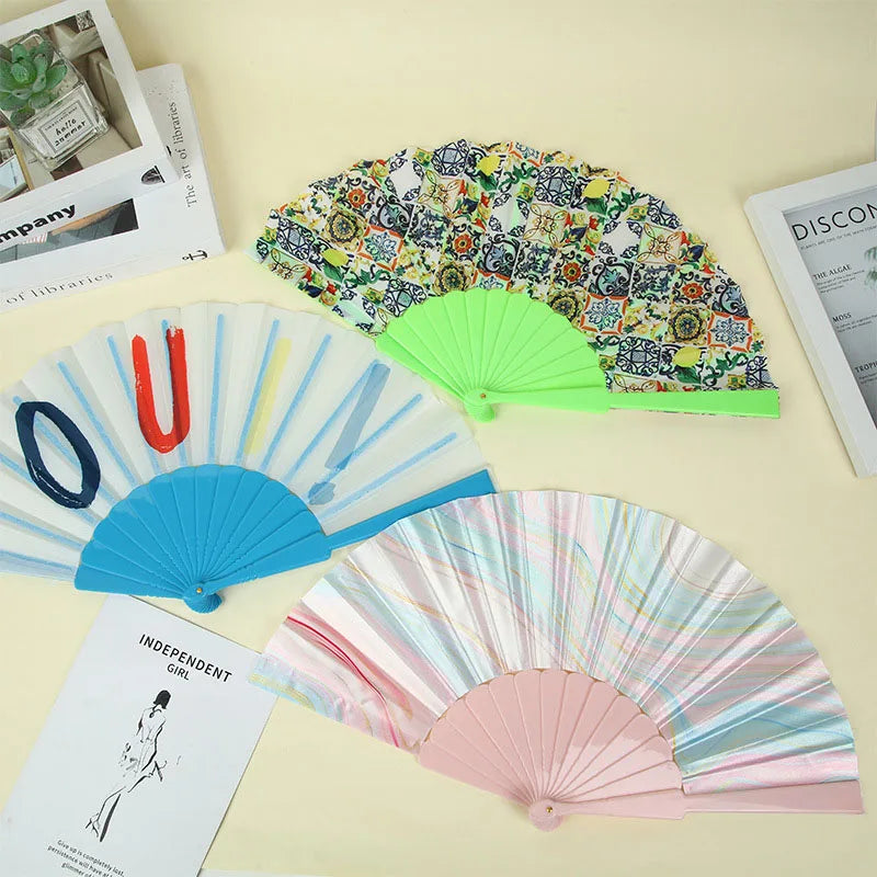 100pcs Customized Fan Personality advertising fan with white background printing Custom flat plastic folding fan customer logo