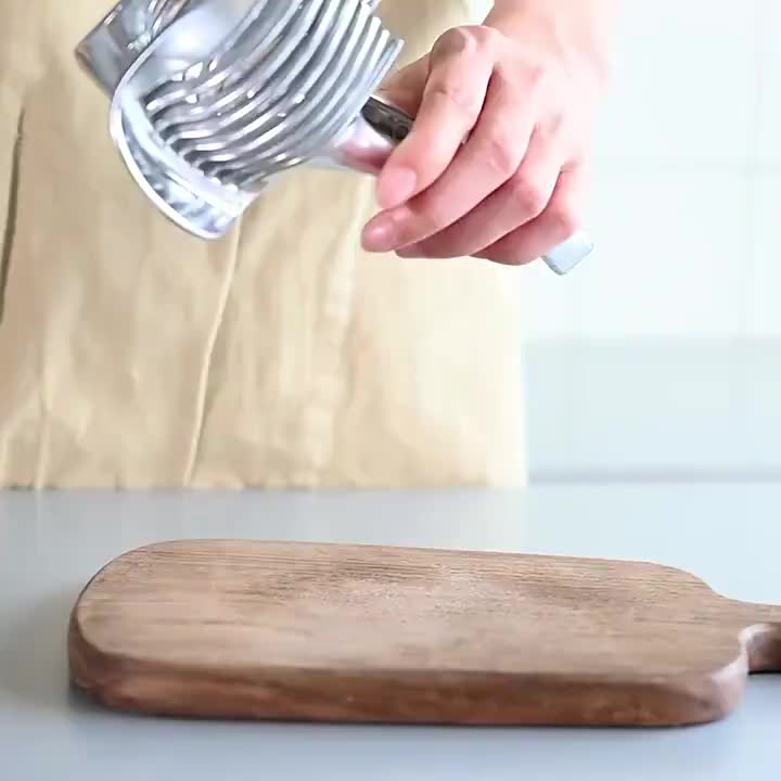 1pc Tomato Lemon Slicer, Round Fruit Onion Slicer with Knife Handle Guide Pliers, Stainless Steel Kitchen Potato Lime Food Holder
